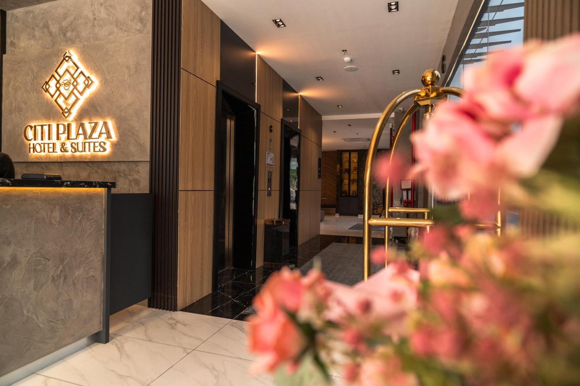 Dj Citi Plaza Hotel & Suites Kuala Terengganu Buitenkant foto