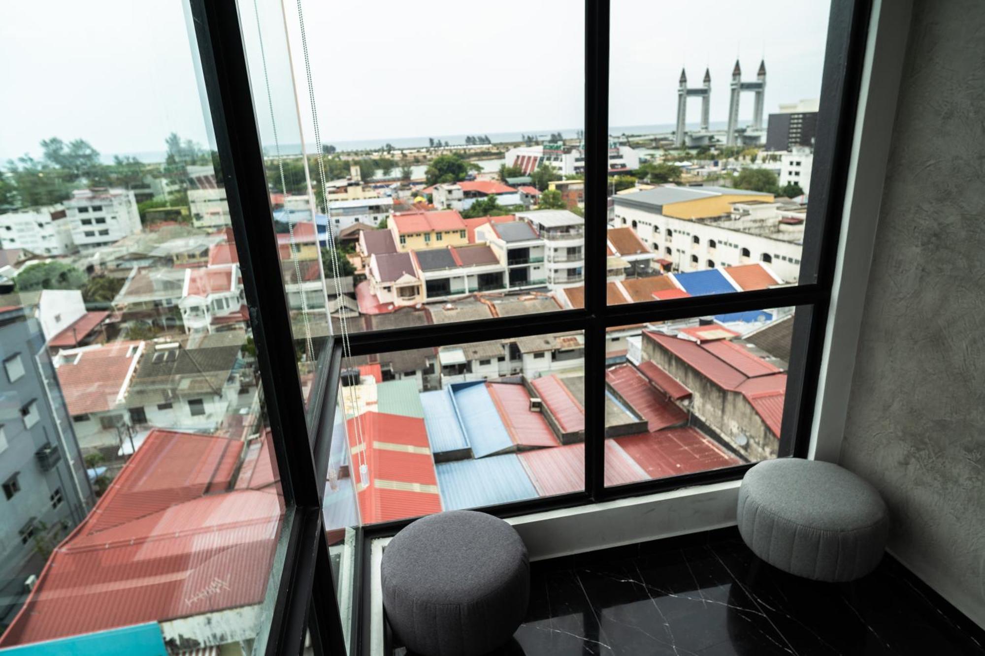 Dj Citi Plaza Hotel & Suites Kuala Terengganu Buitenkant foto